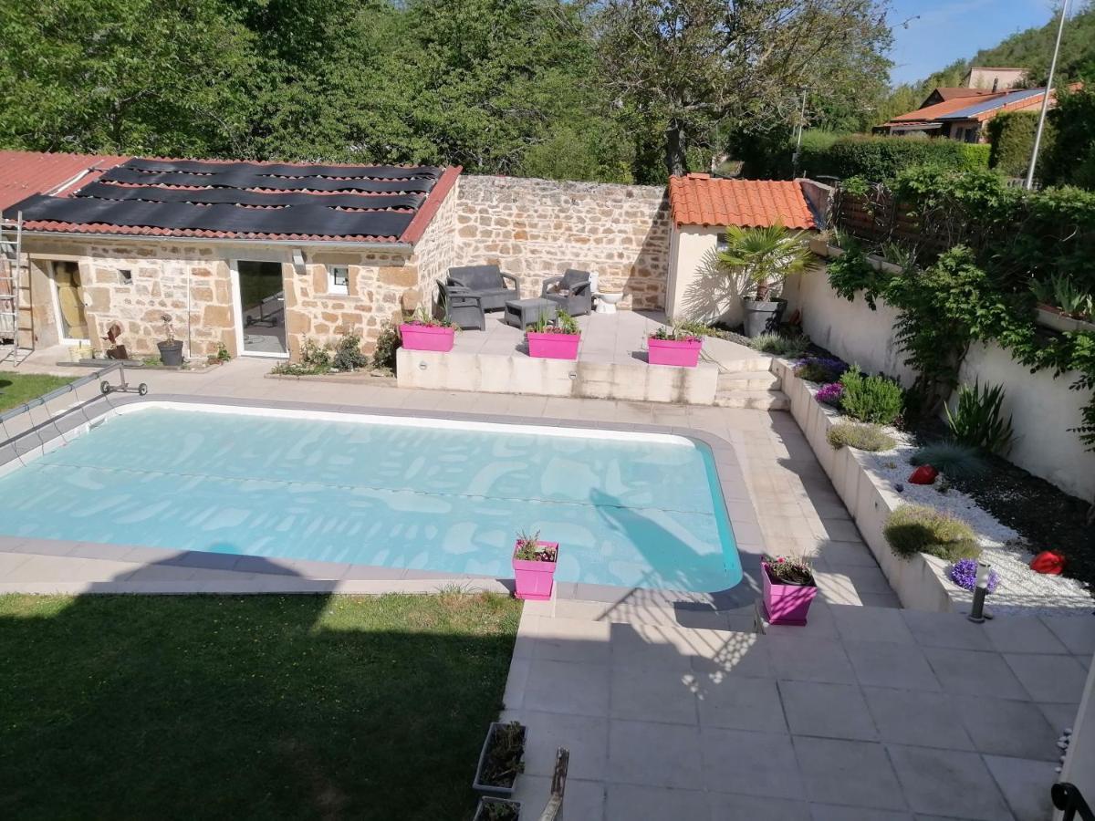 Apartmán La Salamandre Vic-le-Comte Exteriér fotografie